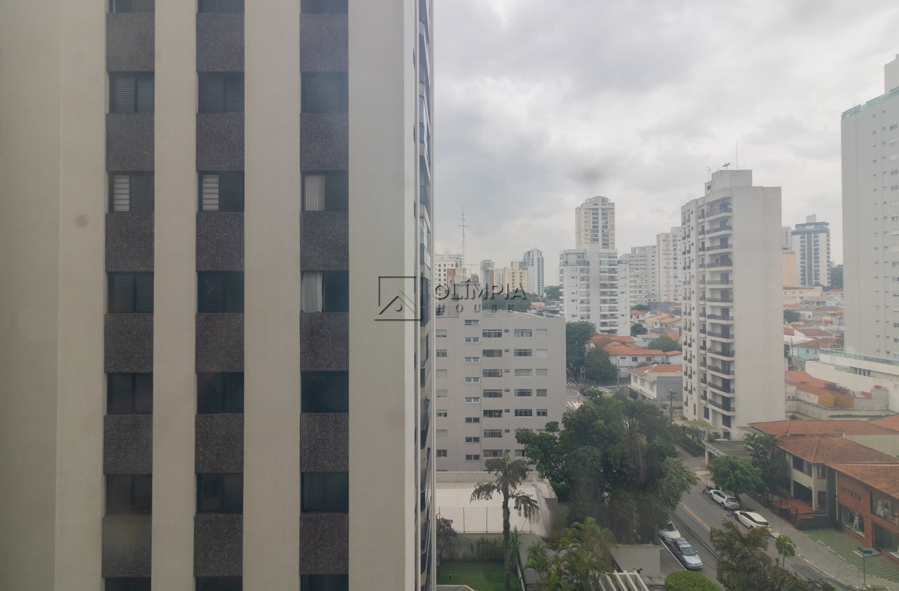 Doutor Altino Arantes, 648