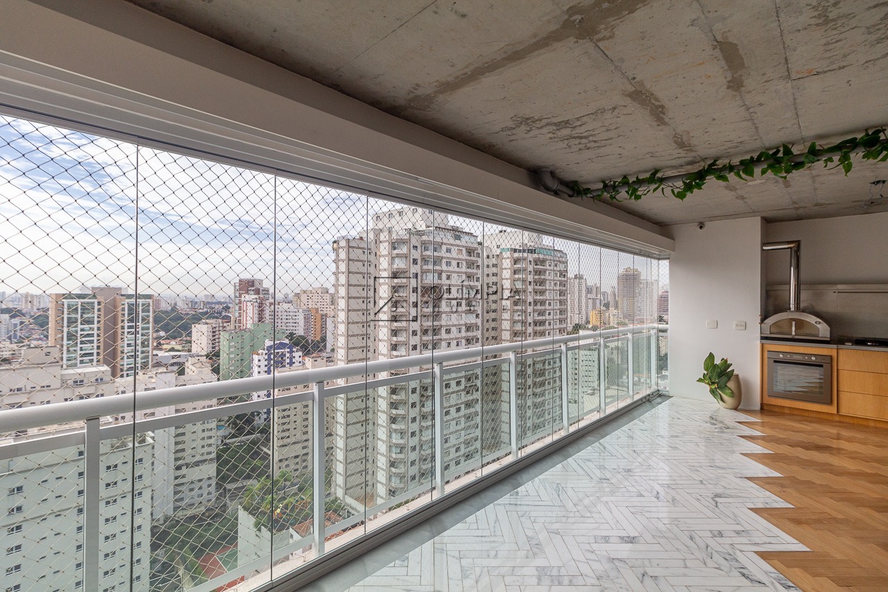 Correia Dias, 530