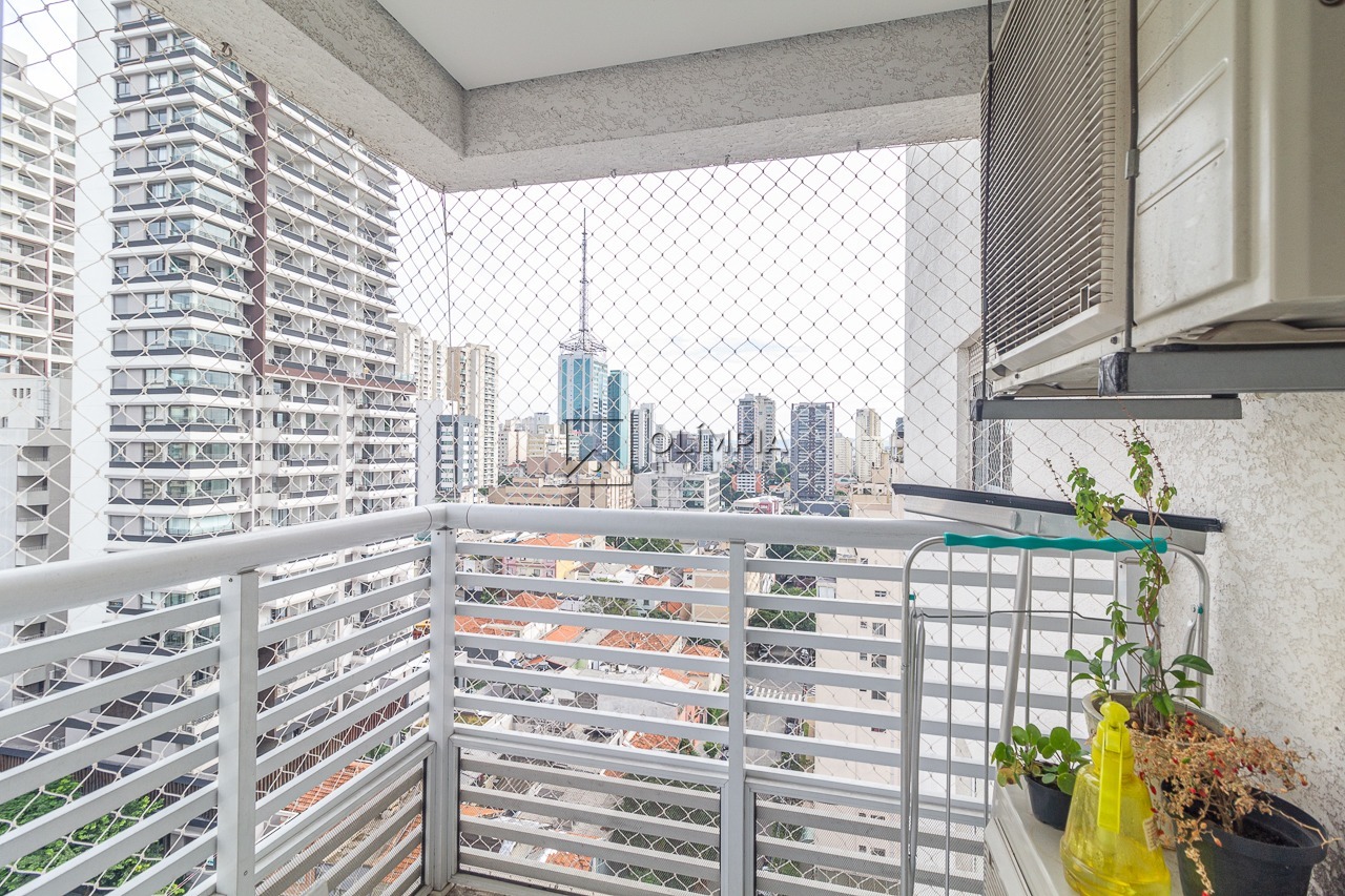 Correia Dias, 530