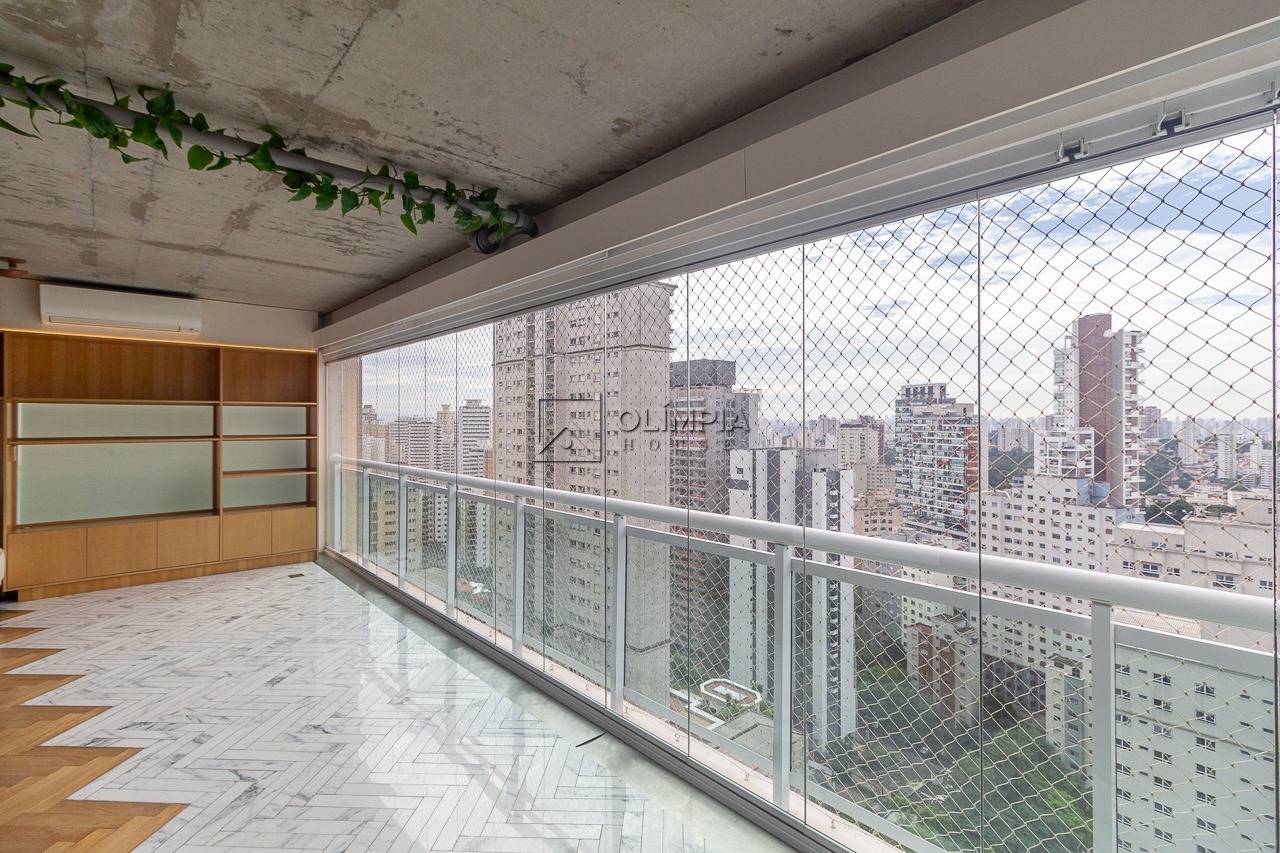 Correia Dias, 530