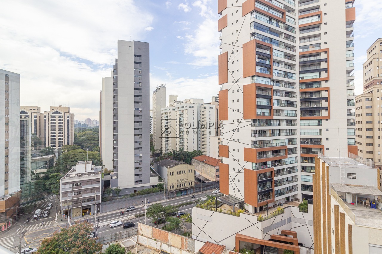 Doutor Guilherme Bannitz, 55