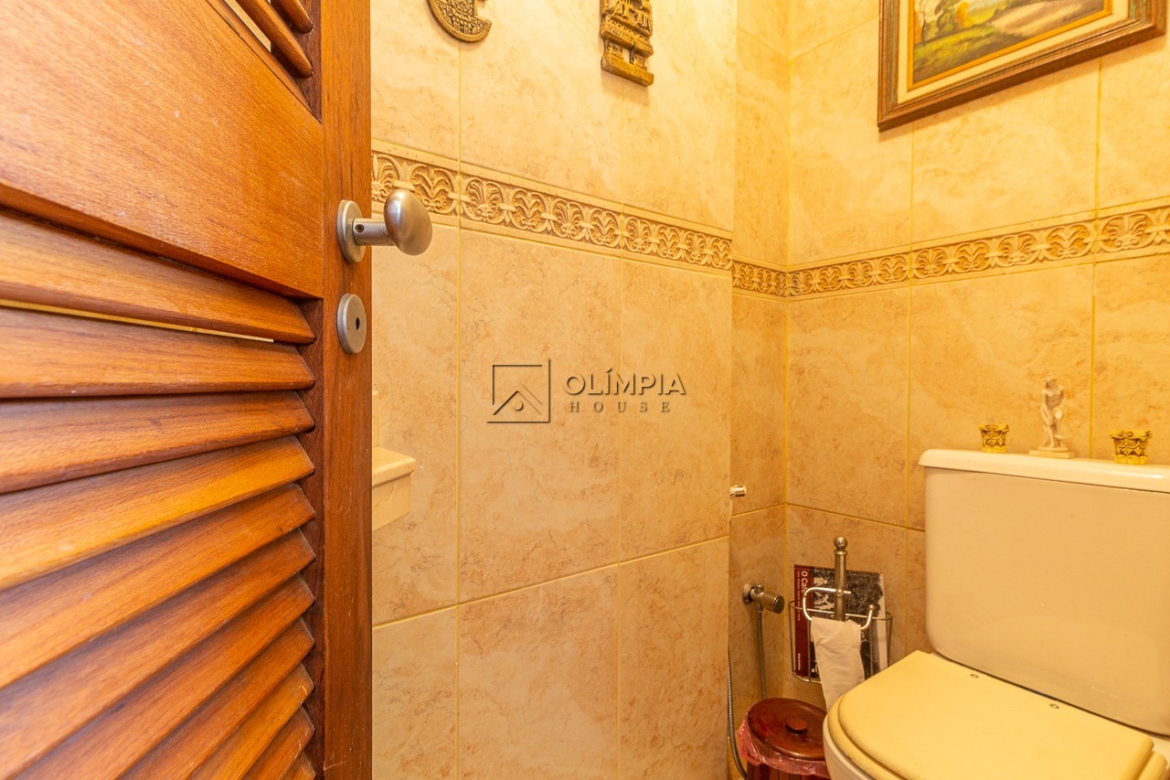 Furnas, 246