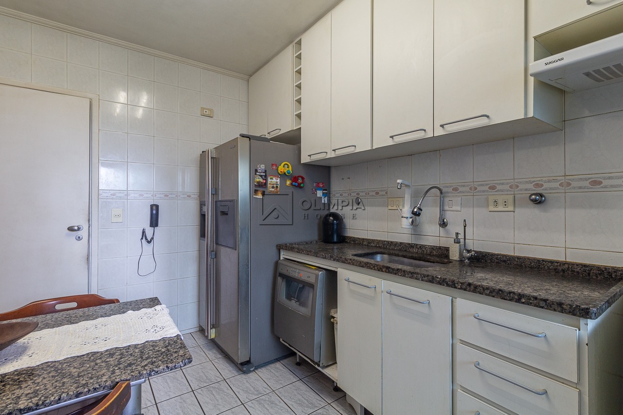 Furnas, 246