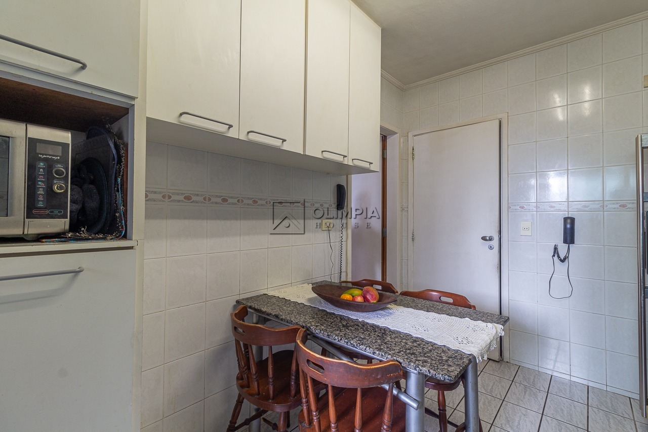 Furnas, 246